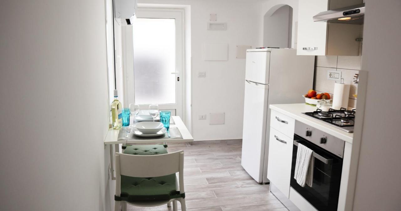 Casa Al Mare Orchidea - Motoparking - Wifi Free - Ac كالا غونوني المظهر الخارجي الصورة