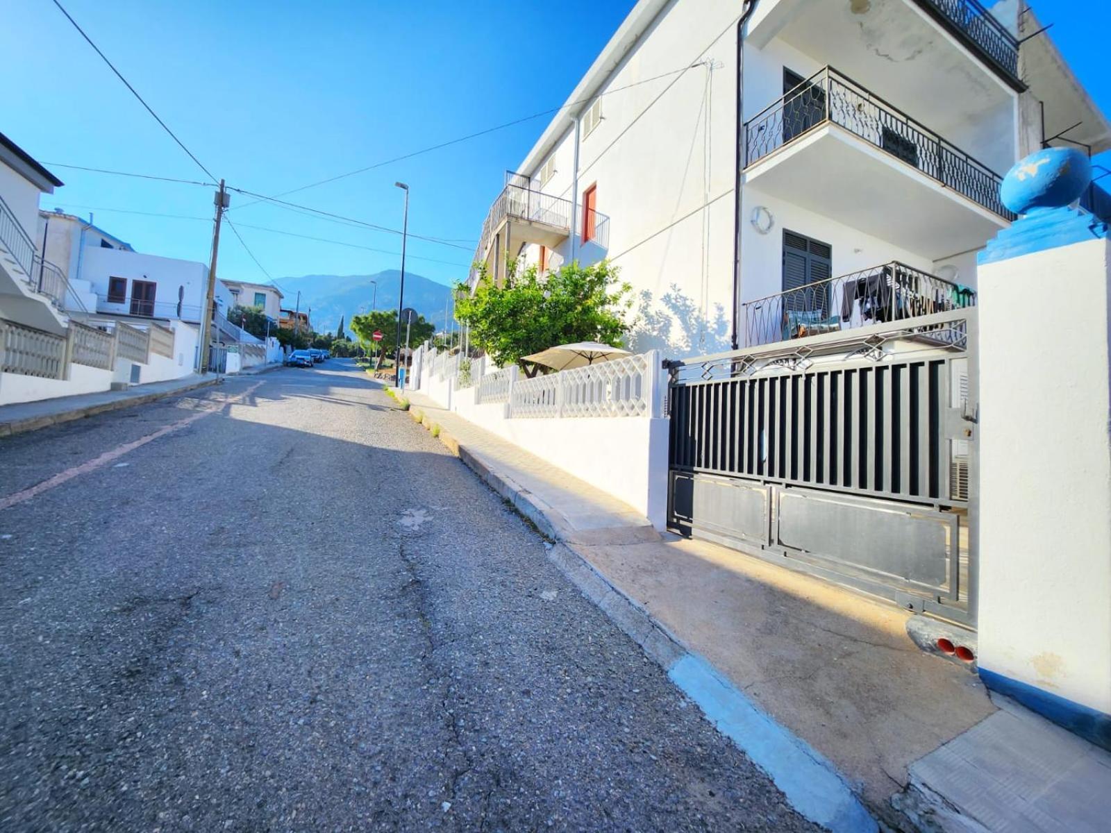 Casa Al Mare Orchidea - Motoparking - Wifi Free - Ac كالا غونوني المظهر الخارجي الصورة
