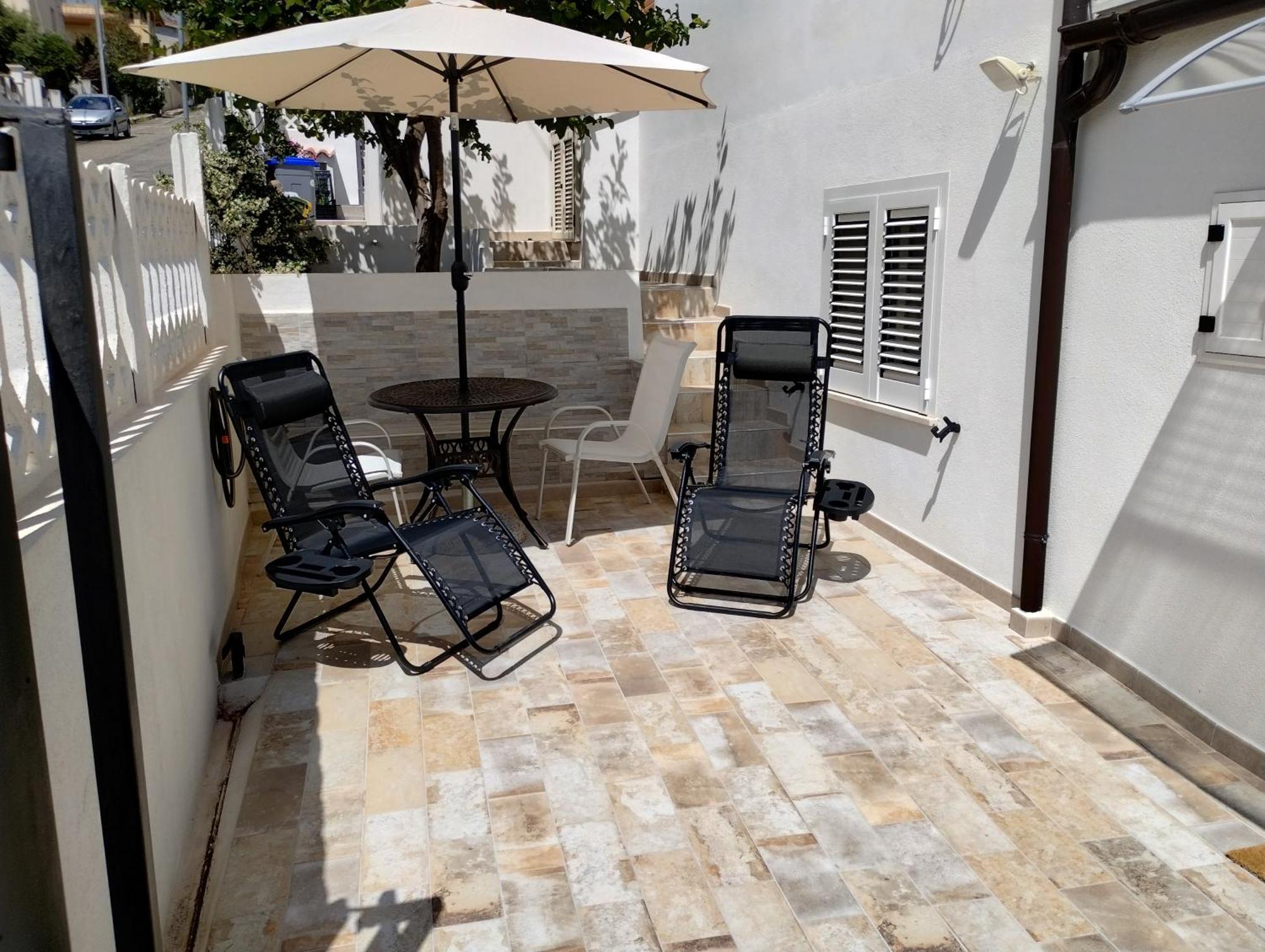 Casa Al Mare Orchidea - Motoparking - Wifi Free - Ac كالا غونوني المظهر الخارجي الصورة